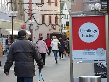 Gutscheine und Bargeldgeschenke sorgen dafür, dass nach Weihnachten in der Innenstadt  Betrieb herrscht. Benedikt Borst