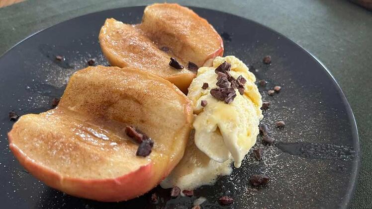 gebackener-apfel-eis.jpg