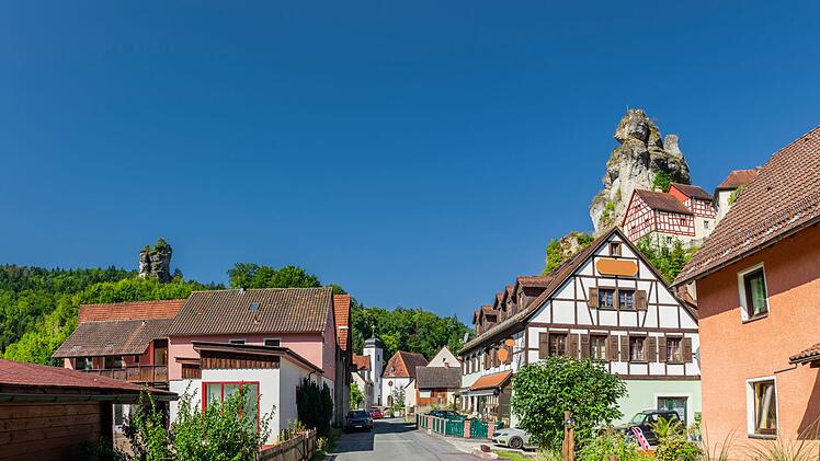 Felsendorf T&uuml;chersfeld in der Fr&auml;nkischen Schweiz in Deutschland