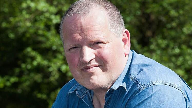 Mit einer Serie von 20 Fotos, die er in Leipzig bei Wave-Gotik-Treffen schoss, wurde Lothar Nöth aus Burglauer "Maitre Photographe" der FIAP ("Fédération Internationale de l'Art Photographique", Dachorganisation der Amateurfotografen) . Fotos: Lothar Nöth