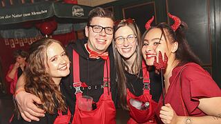 Faschingsparty vom Feinsten in der Stadthalle Stadtsteinach.