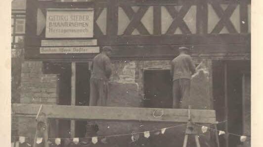 1961 wurde die bisherige Metzgerei zu einer Drogerie umgebaut. Foto: privat