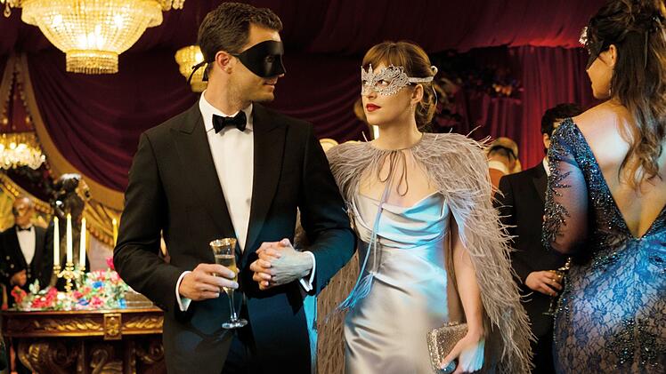 "Fifty Shades Of Grey - Gef&auml;hrliche Liebe" ist das Mittelst&uuml;ck der BDSM-Trilogie mit Dakota Johnson und Jamie Dornan.