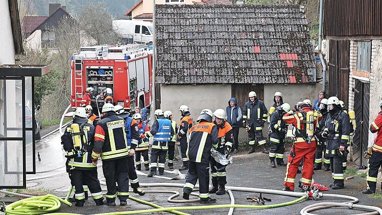 In Untertrubach fand die nicht angekündigte Alarmübung sämtlicher Feuerwehren im Umkreis statt.
