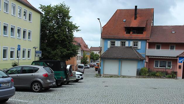 Am Schlossberg sollen Straße, Wasserleitung und Kanalisation erneuert werden.  Foto: Andreas Dorsch