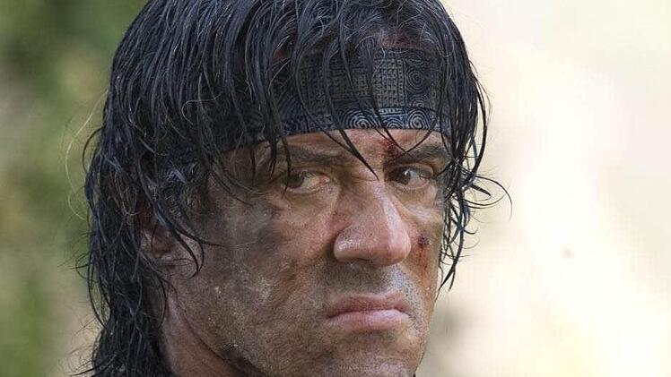 Sylvester Stallone spielt im gleichnamigen US-Actionfilm zwar die Hauptrolle, doch wir glauben: Im wahren Leben ist Rambo eine Frau. Foto: Archiv