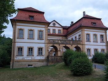 Wie teuer die Sanierung des Heilgersdorfer Schlosses wird, hängt auch davon ab, wie das Schloss künftig genutzt wird.  Foto: Simone Bastian