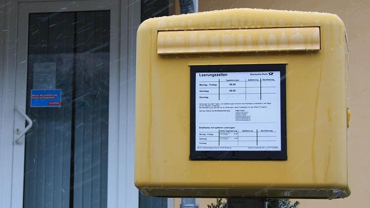 Immer mehr Bürger machen ihre Kreuzchen lieber zuhause am Küchentisch und schicken ihre Wahlunterlagen per Post. Foto: Ralf Ruppert