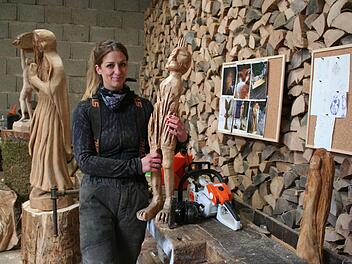 In ihrer Werkstatt fühlt sich Resi Hofmann wohl. Foto: Evi Seeger