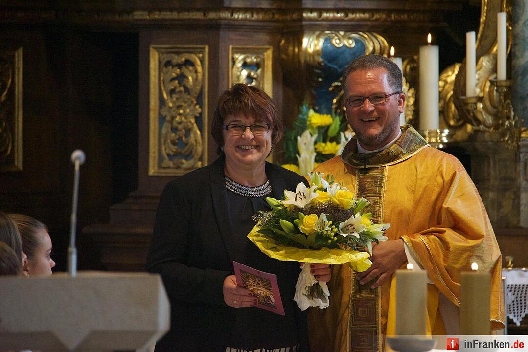 Nach einjähriger Kirchensanierung: Hannberg feiert die Wiedereröffnung der Wehrkirche der Pfarrei Geburt Mariens Hannberg