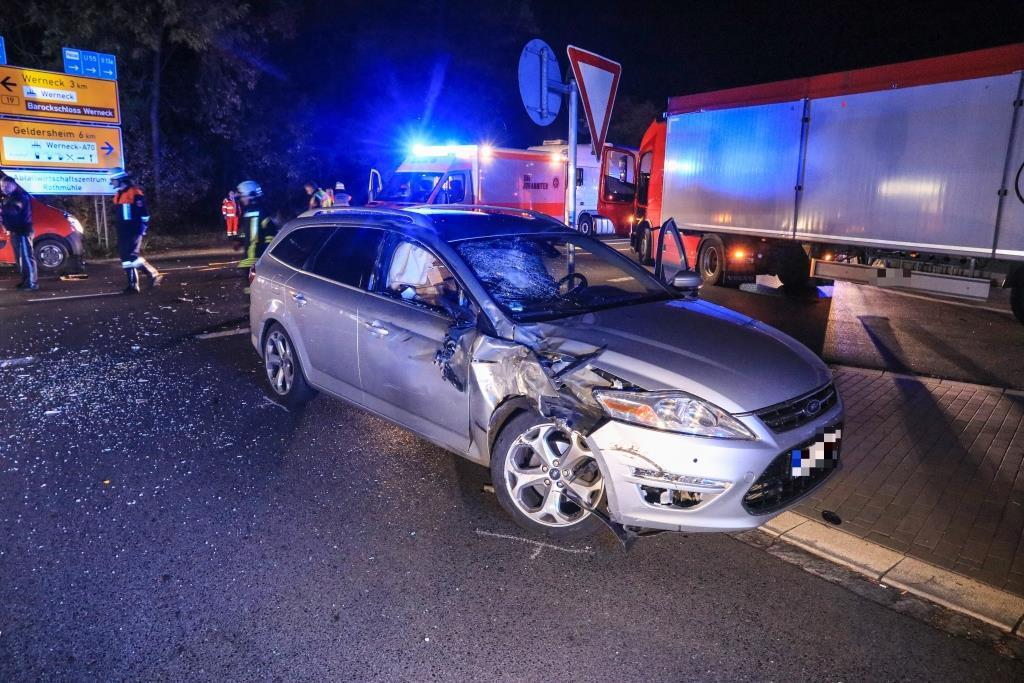 Schwerer Unfall bei Schweinfurt: 16-Jähriger lebensgefährlich verletzt