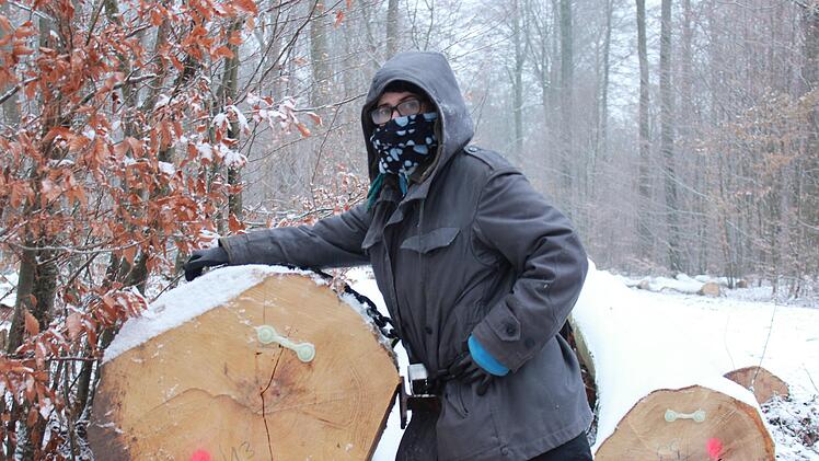 Protest gegen Fällungen im Hohen Buchenen Wald. Foto: privat