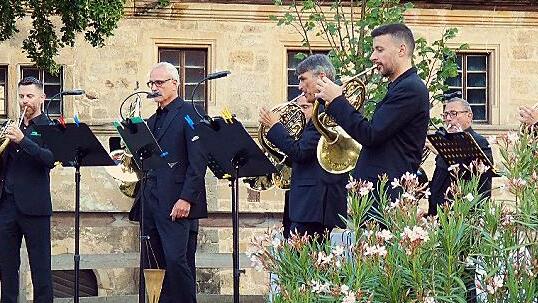 Die Hornisten der Richard-Wagner-Festspiele zeigten sich im vergangenen Jahr bei ihrem Auftritt im Schlosshof von Wernstein einmal mehr von ihrer besten Seite.