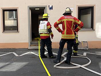 Verpuffung in Würzburg: Arbeiter beschädigen wichtige Leitung