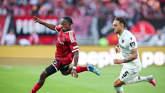 Sieg gegen Hannover: FC N&uuml;rnberg ist wieder Tabellenf&uuml;hrer - Zoma trifft erneut