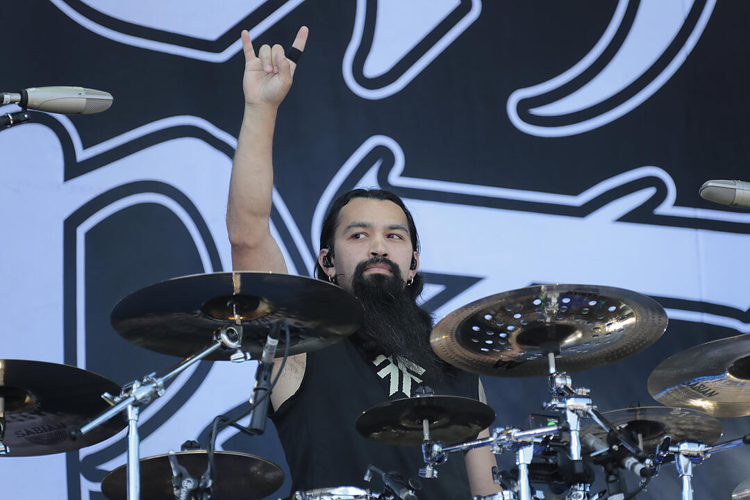 Amon Amarth bei Rock im Park 2019: Ganz viel Metal und Feuer bringt die Fans zum Durchdrehen