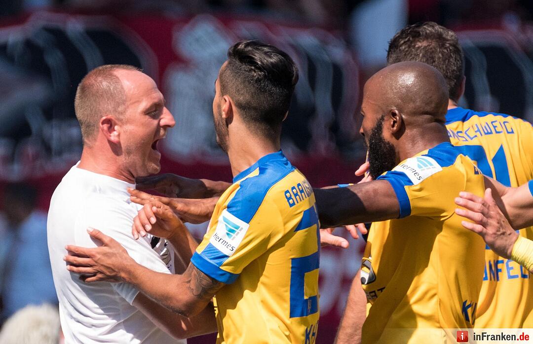 Der 1. FC Nürnberg geht mit 6:1 bei Eintracht Braunschweig unter