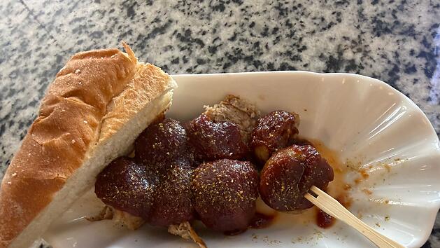 &laquo;Dieters Grill&raquo; &ndash; Nairobis erster Currywurst-Imbiss