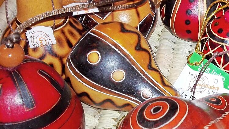 Auch Christbaumschmuck gibt es aus fairem Handel.