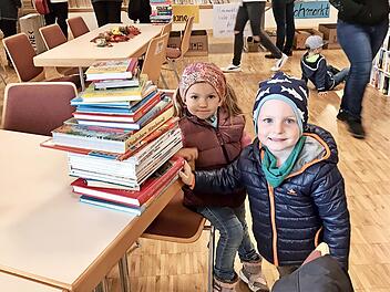 Bei den Jüngsten zeigt sich schon die Vorfreude auf neue Leseabenteuer.