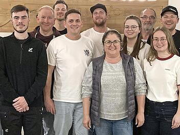 Im Turbo-Verfahren gew&auml;hlt: Der neue Vorstand des Heimatvereins Steinach.