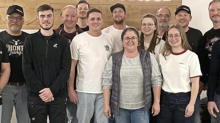 Im Turbo-Verfahren gew&auml;hlt: Der neue Vorstand des Heimatvereins Steinach.
