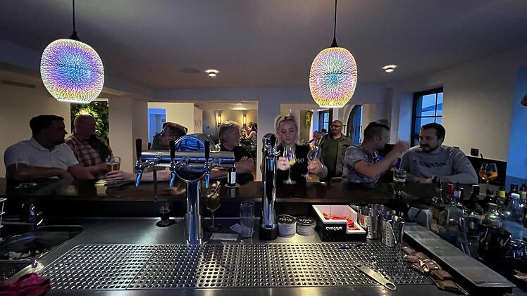 Altdorf: Caf&eacute;-Bar-Lounge "Rats" hat ge&ouml;ffnet - Gastronomen verwirklichen "Schnapsidee"