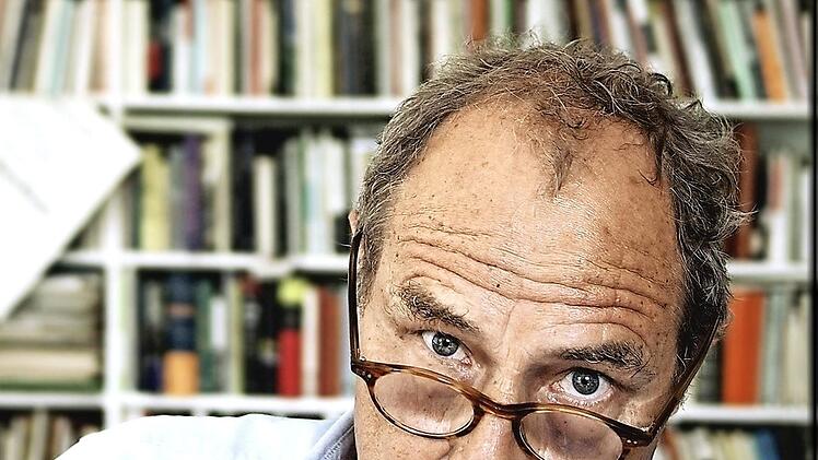 Michael Kr&uuml;ger liest in Burgkunstadt aus seinem j&uuml;ngsten Roman "Das Irrenhaus". Foto: PR