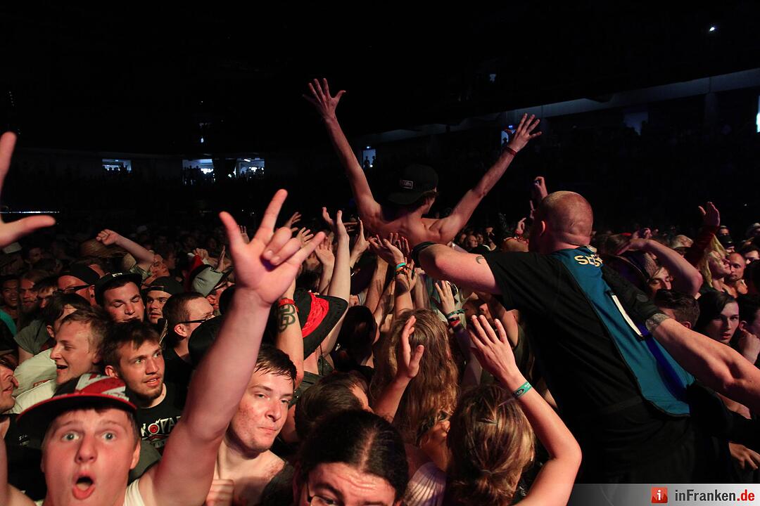 RIP15 - Skindred