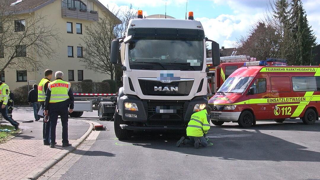 Fahrradfahrerin in Unterfranken von Lkw erfasst