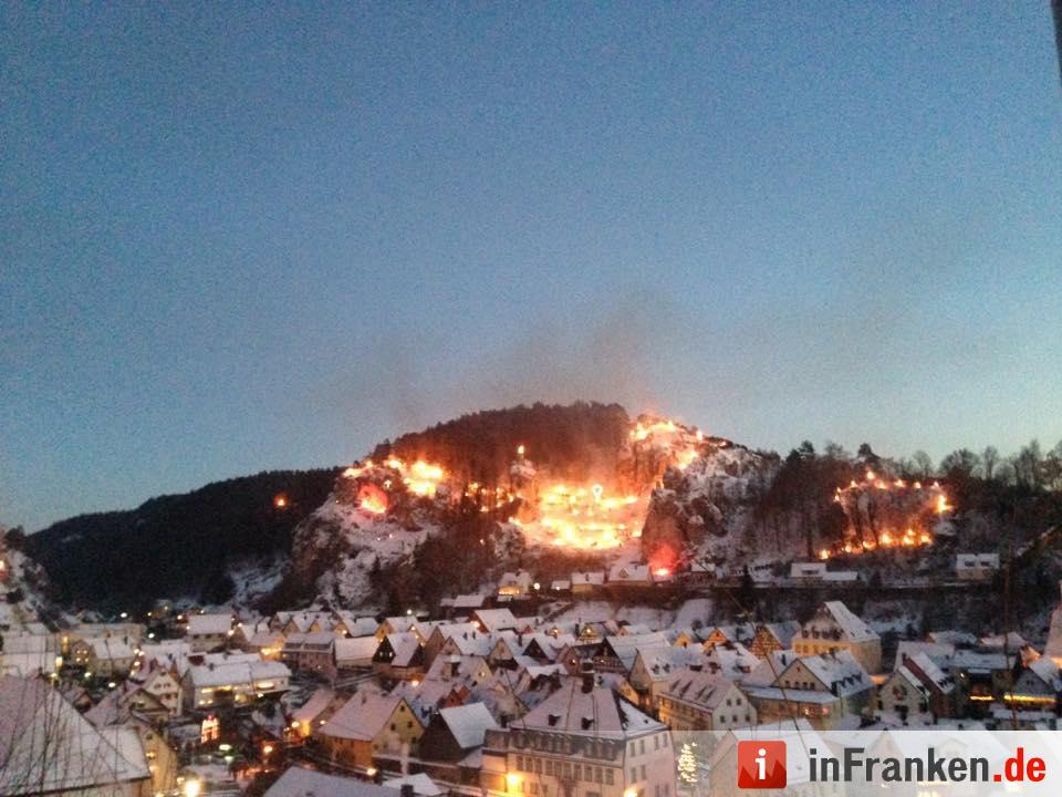 Beschluss der Ewigen Anbetung in Pottenstein - Lichterfest  in der Fränkischen Schweiz