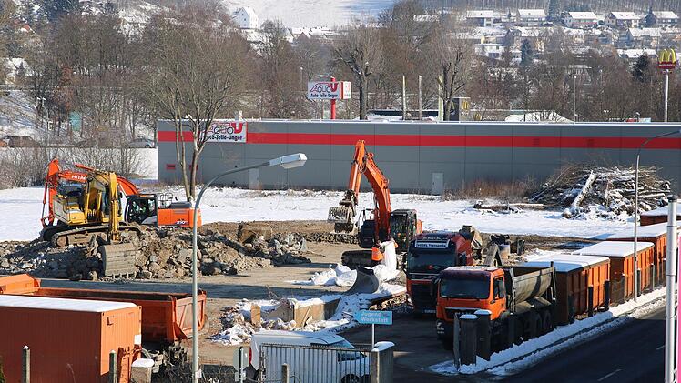 8000 Quadratmeter Fläche werden zwischen A.T.U. und Jugendwerkstatt frei. Foto: Dagmar Besand