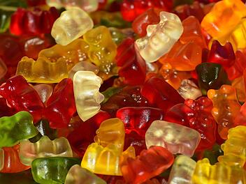 Mithilfe der Gummibärchen-Diät sollen die Kilos purzeln.