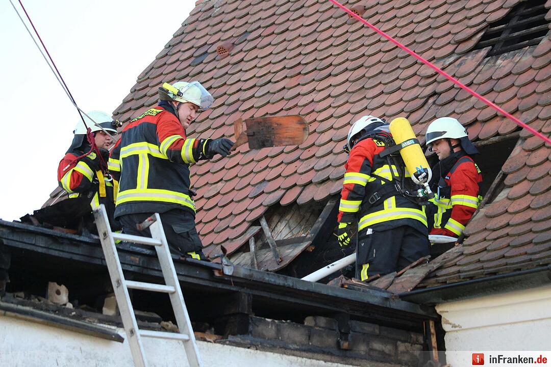 Dachstuhlbrand in Röthenbach an der Pegnitz