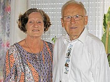 Goldene Hochzeit feierten gestern in Oberschleichach Robert und Anita Schnös.  Foto: Sabine Weinbeer
