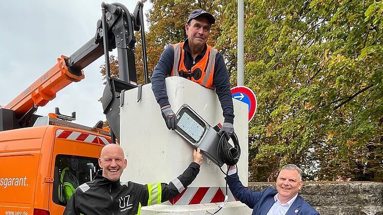 Volkach: Stra&szlig;enlampen werden auf LED umger&uuml;stet - weniger Strom, Kosten und Lichtverschmutzung