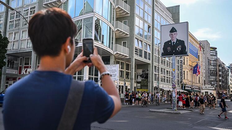 Checkpoint Charlie