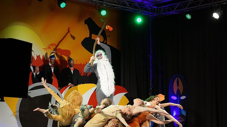 Echter Hingucker: "König der Löwen" der Showtanzgarde.Garry Gridley