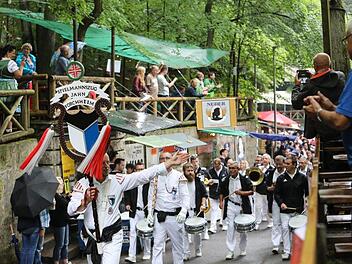 Am 25. Juli beginnt wieder das Annafest in Forchheim. Der Annafestzug ist nur einer der Programmpunkte des Volksfestes. Einen Überblick über das offizielle Programm finden Sie hier. Foto: Barbara Herbst