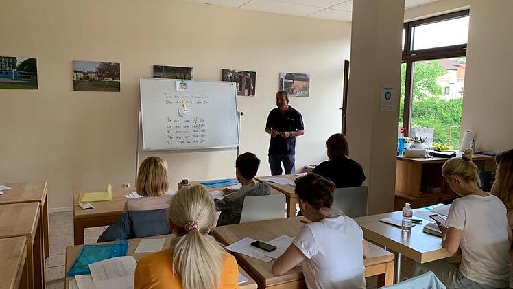 Bamberg: Malteser bieten Deutsch-Kurs f&uuml;r ukrainische Gefl&uuml;chtete an