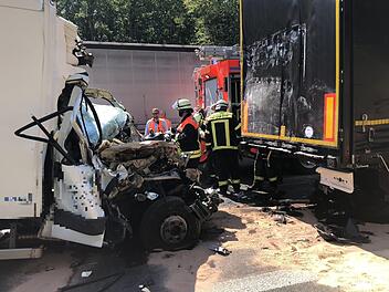 Bei einem t&ouml;dlichen Unfall auf der A3 ist am Dienstag ein Mann ums Leben gekommen. Foto: News5/Patzak