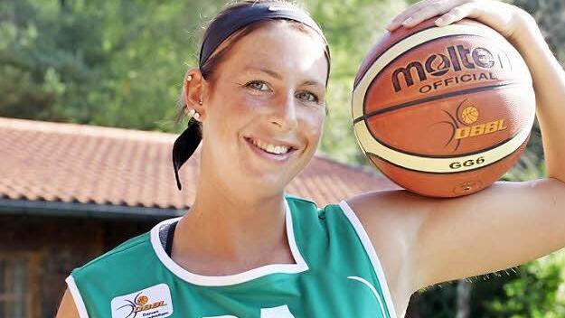 Lyndi Thormann gab beim Testspielsieg gegen Bad Aibling ihr Debüt im Trikot der DJK-Damen. Foto: pr