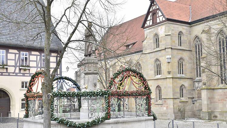 Auch in diesem Jahr wird es in Königsberg einen Ostermarkt rund um den Osterbrunnen geben.  Gerold Snater/Archiv