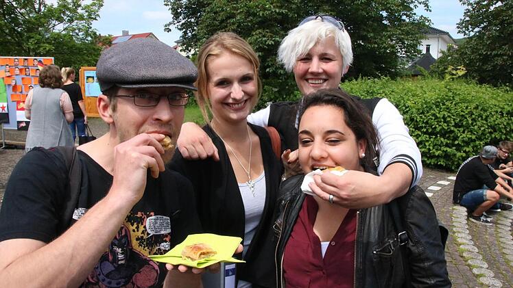Robert Kunz, Theresa Korsch, Raphaela Schletter und Nina Abdalla. Foto: Ralf Ruppert