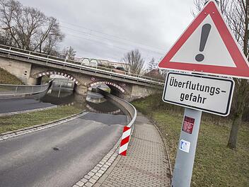 Die Unterführung am Ziegelbrunn in Haßfurt liegt tief, dort kommt es häufig zu überfluteter Fahrbahn. Fotos: René Rupprecht