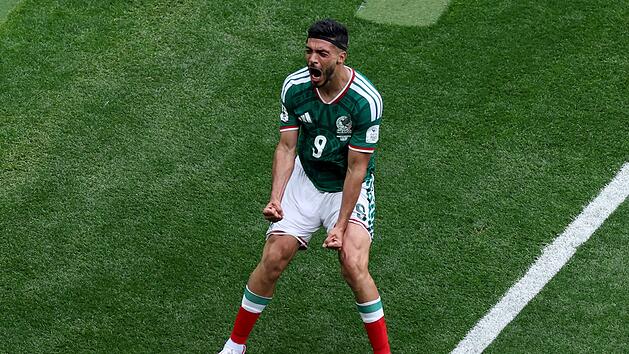 Mexiko gewann das Auftaktspiel der WM gegen S&uuml;dafrika mit 2:0. Ein Tor steuerte Raul Jimenez bei.