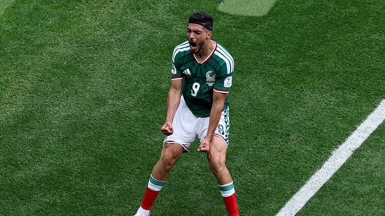 Mexiko gewann das Auftaktspiel der WM gegen S&uuml;dafrika mit 2:0. Ein Tor steuerte Raul Jimenez bei.