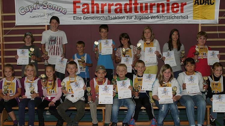 Diese Teilnehmer aus Unterfranken qualifizierten sich für die nordbayerische Meisterschaft am 13. Oktober in Nürnberg.