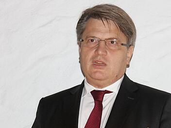 Der bayerische Justizminister Winfried Bausback bei seiner Kanzelrede in Eltmann  Foto: Günther Geiling