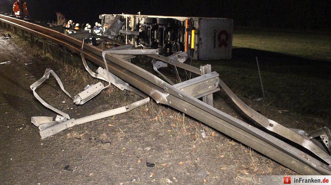 Lkw-Unfall auf A9 bei Schnaittach